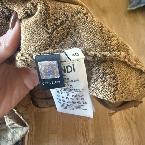 Fendi Tan Textured Trousers - Picture 2 of 3